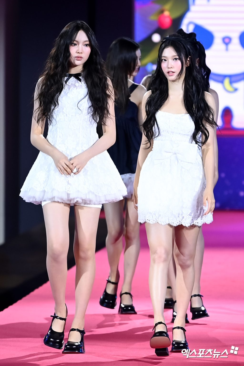 이 이미지는 대체 속성이 비어있습니다. 그 파일 이름은 1703507014529687-1024x1536.jpg입니다